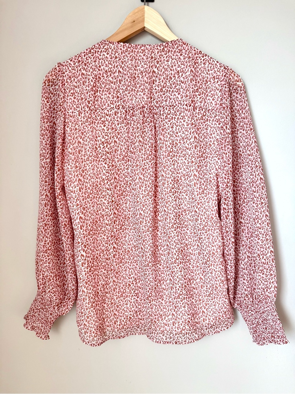 1.STATE Pink Leopard Print Button Front Flowy Long Sleeve Blouse - Picture 3 of 3